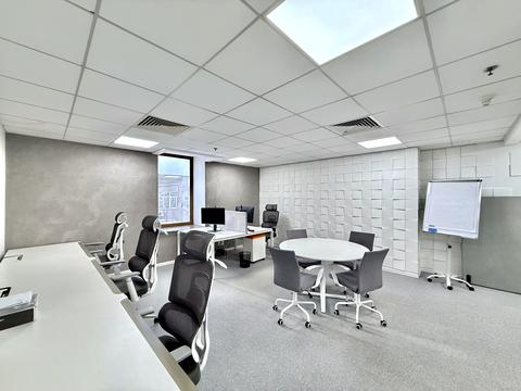 комерційна за адресою Богдана Хмельницького вул., 17/52А