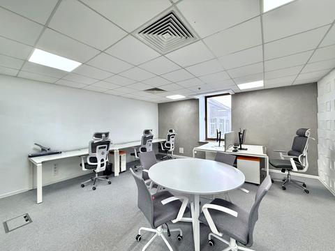 комерційна за адресою Богдана Хмельницького вул., 17/52А