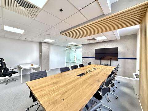 комерційна за адресою Богдана Хмельницького вул., 17/52А