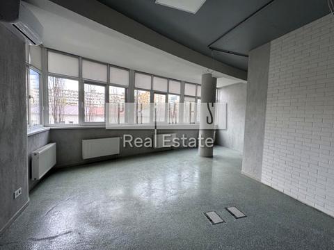 комерційна за адресою Київ, Євгена Коновальця вул. (Щорса), 32-Б