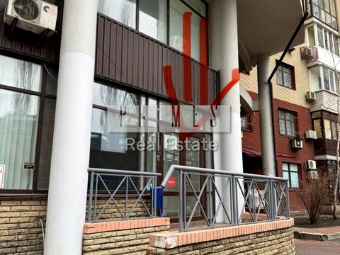 комерційна за адресою Київ, Євгена Коновальця вул. (Щорса), 32-Б
