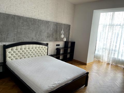 квартира по адресу Гайдамацкая ул. (Марфи Струтинської), 2в