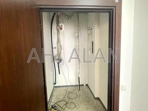 коммерческая по адресу Нововокзальная ул., 2