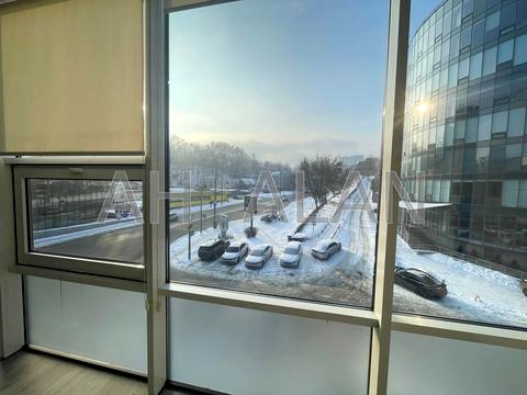 коммерческая по адресу Нововокзальная ул., 2