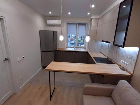 квартира за адресою Набережна Перемоги вул., 42-Б