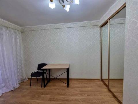 квартира за адресою Кирило-Мефодіївська вул., 15