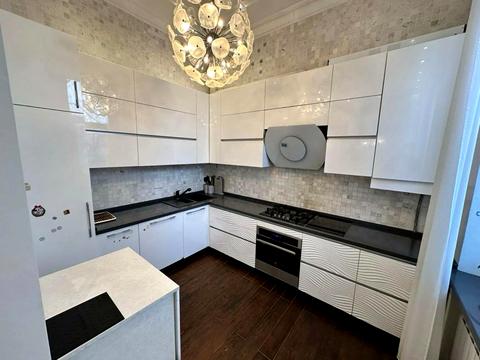 квартира за адресою Володимира Моссаковського вул. (Клари Цеткін), 12