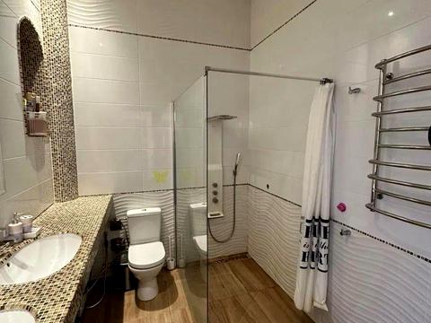 квартира за адресою Володимира Моссаковського вул. (Клари Цеткін), 12