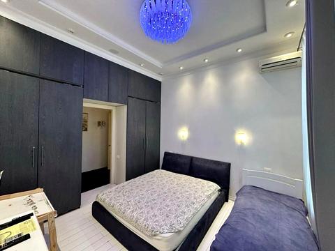 квартира за адресою Володимира Моссаковського вул. (Клари Цеткін), 12