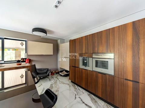 будинок за адресою Озерна вул.