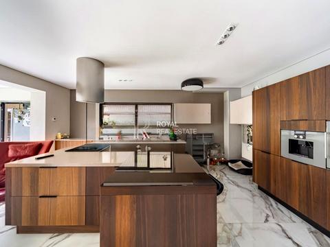 будинок за адресою Озерна вул.