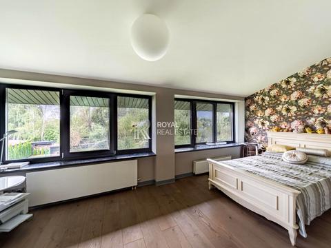 будинок за адресою Озерна вул.