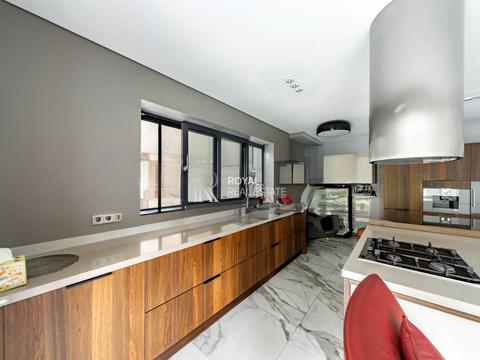 будинок за адресою Озерна вул.