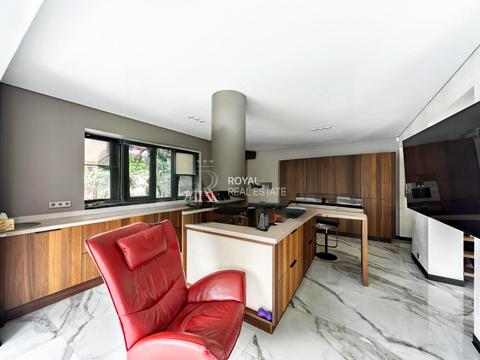 будинок за адресою Озерна вул.