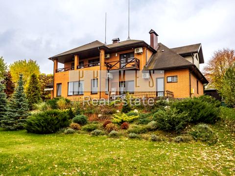 будинок за адресою Польова