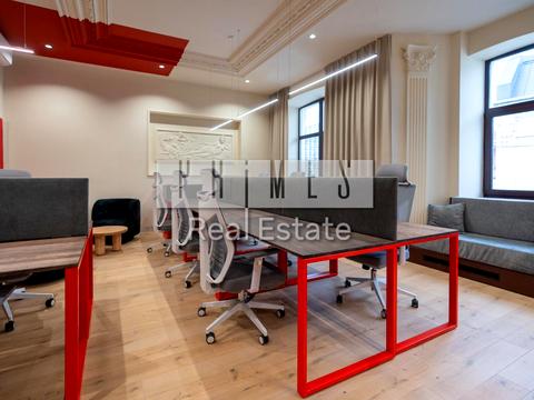 комерційна за адресою Антоновича вул. (Горького), 9