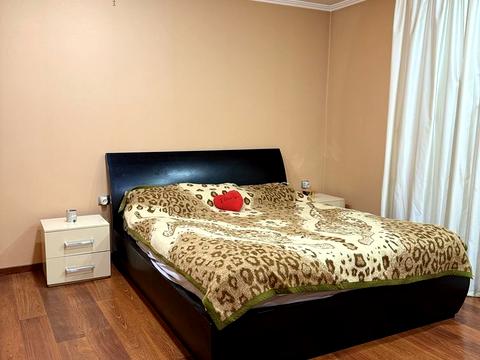 квартира за адресою Дарницький бульв., 8