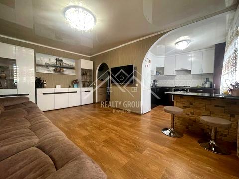 квартира за адресою Миколи Ткачова вул. (Мухіної), 1