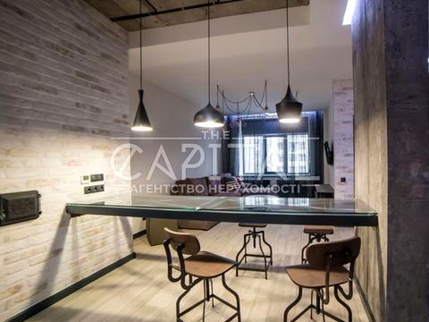 квартира по адресу Андрея Верхогляда ул. (Михайла Драгомирова), 15