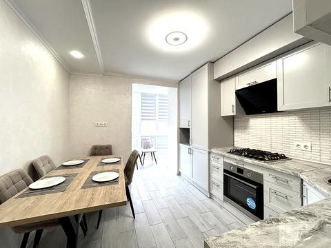 квартира по адресу Степана Бандеры просп., 83-В