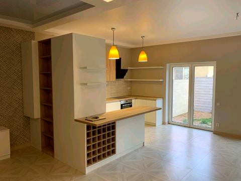 дом по адресу Сергея Шелухина ул. (Александра Невского)