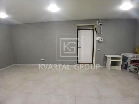 комерційна за адресою Матвія Донцова вул. (Тургенєвська), 10