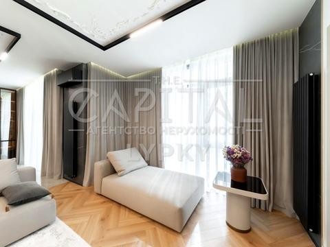 квартира за адресою Андрія Верхогляда вул. (Михайла Драгомирова), 19-А