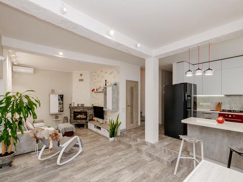 дом по адресу Курганная ул.