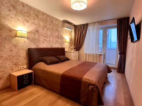 квартира за адресою Героїв просп., 48