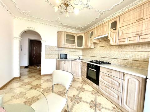 квартира по адресу Деловая ул., 3