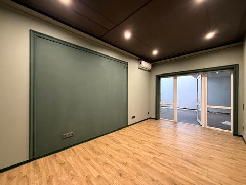 коммерческая по адресу Михаила Максимовича ул. (Трутенко Онуфрия), 24-В