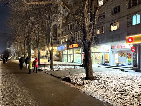 комерційна за адресою Київ, Берестейський просп. (Перемоги), 18