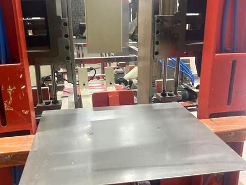 комерційна за адресою Колекторна вул., 15