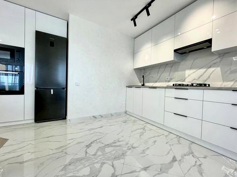 квартира по адресу Героїв Чорнобиля ул., 3