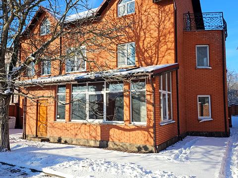 дом по адресу Грушевського, 36