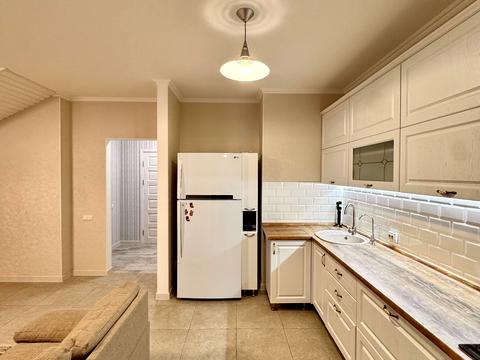 квартира за адресою Героїв Небесної Сотні просп., 28/2