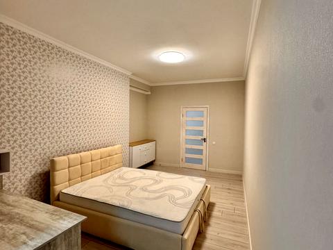 квартира за адресою Героїв Небесної Сотні просп., 28/2