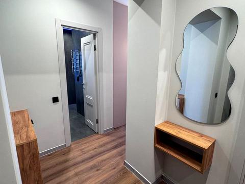 квартира за адресою Броварна вул., 14