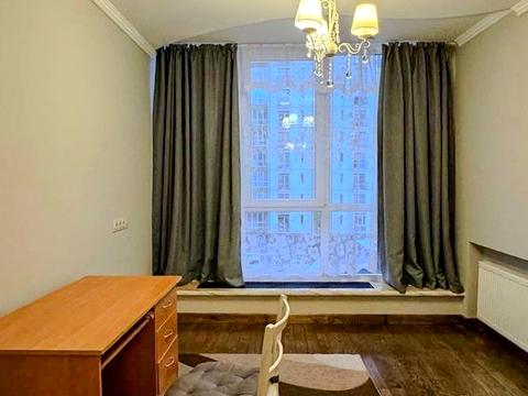 квартира по адресу Василия Стуса ул., 30д