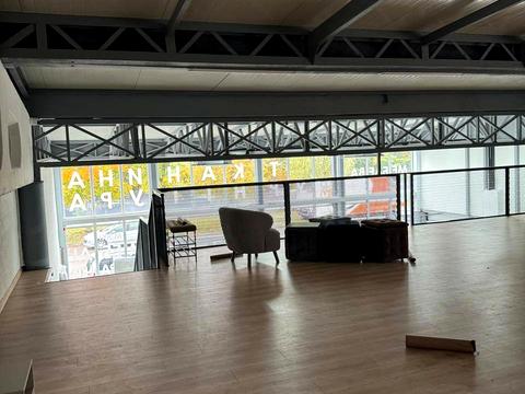 комерційна за адресою Козельницька вул., 9