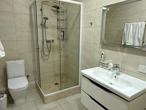 квартира за адресою Авіаконструктора Антонова вул., 2-Б