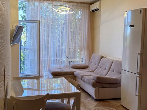 квартира за адресою Авіаконструктора Антонова вул., 2-Б