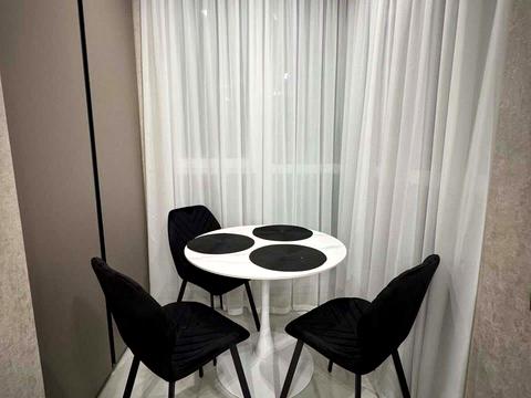 квартира за адресою Співдружності вул., 7