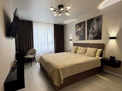 квартира за адресою Співдружності вул., 7