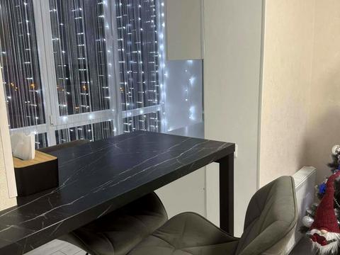 квартира за адресою Співдружності вул., 1