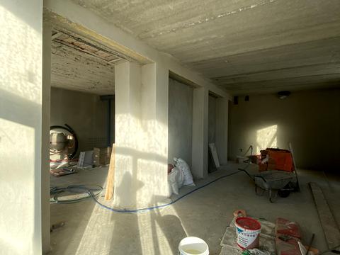 комерційна за адресою Василя Сухомлинського вул., 1