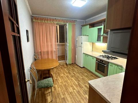 квартира за адресою Дніпро, Артеківська вул., 12