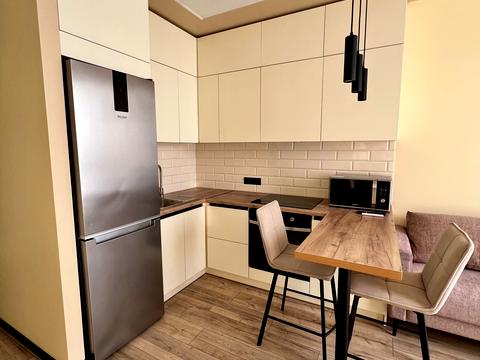 квартира за адресою Ревуцького вул., 40-В