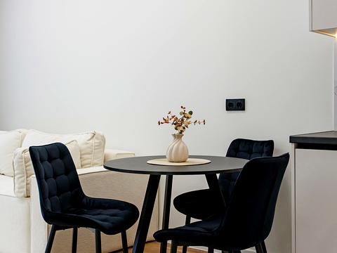 квартира за адресою Львів, Княгині Ольги вул., (Будинок 6)