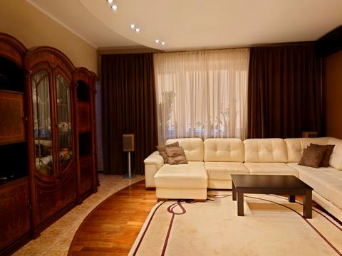 квартира за адресою Володимира Івасюка просп. (Героїв Сталінграду), 4